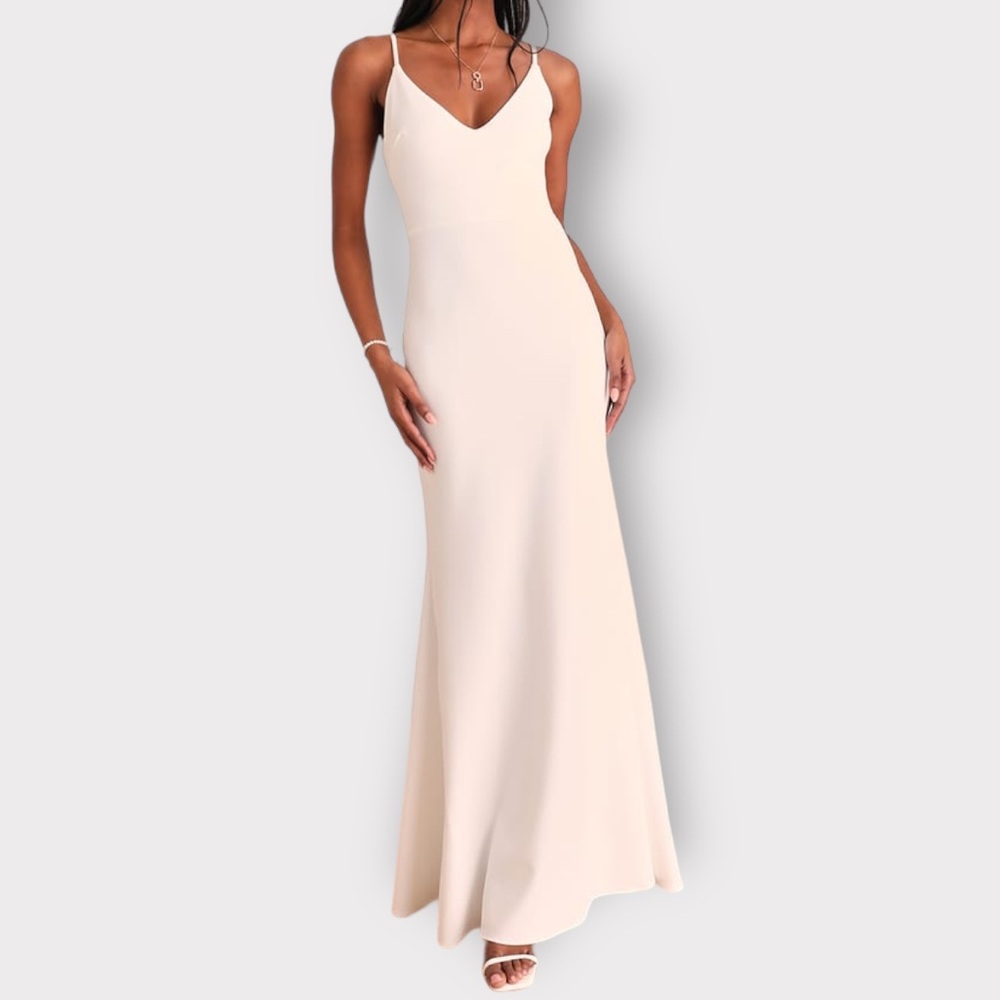 Lulu’s Infinite Glory Maxi Dress